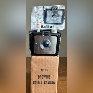 Vintage Eastman Kodak Brownie Bullet Camera w/ Box & Instruction Manual
